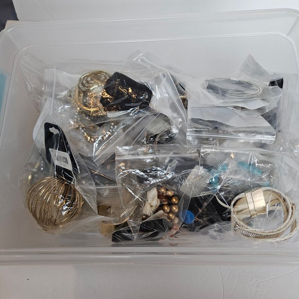 Bracelet Mystery Set‎ of Two NWT